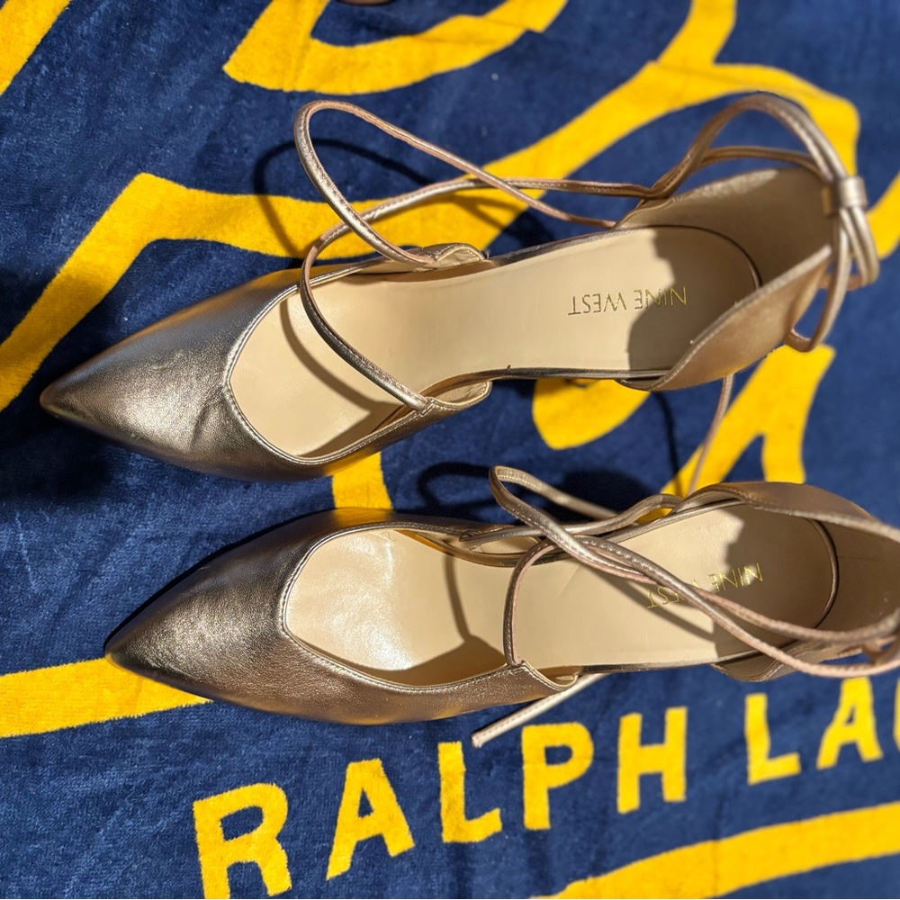 Nine west pink leather pumps